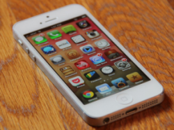 iPhone 5 Cut to $150, iPhone 4S Down to $50 at Best Buy