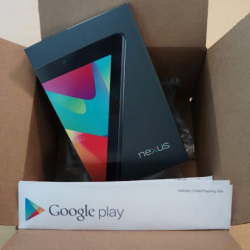 Google starts shipping Play Store preorders of the Nexus 7