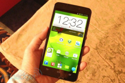 ZTE Previews 5.7-inch Grand Memo; Firefox OS Phone at MWC