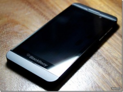 BlackBerry 10 Phones Arrives... in Clear Photos