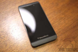 Verizon Offers White BlackBerry Z10; Preorders Open Tomorrow